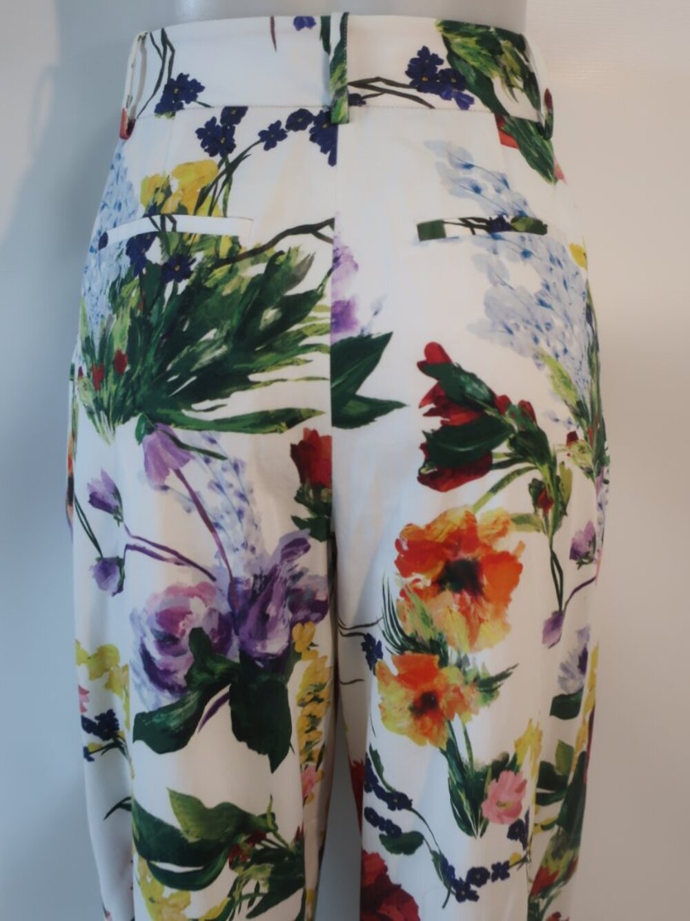 Womens Alice + Olivia Vibrant Multicolor (Item- 73) Floral Wide Leg Pants 2 - Picture 8 of 10